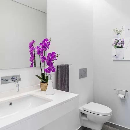 Calheta Heights Villa *